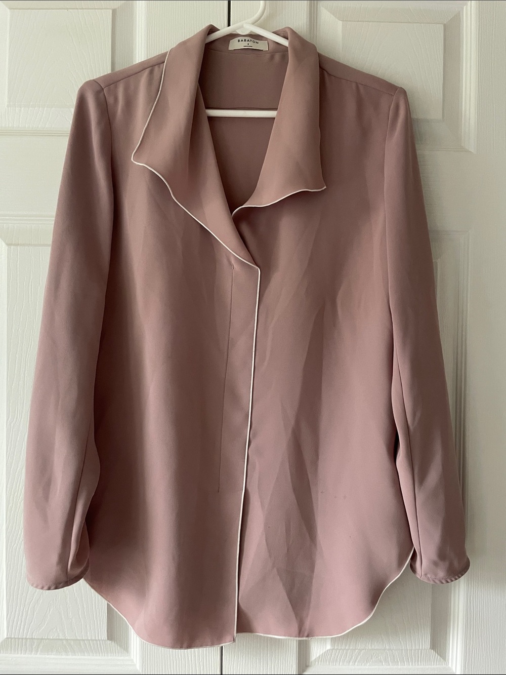 Aritzia Babaton Rena Blouse, Size S, Rose Mauve